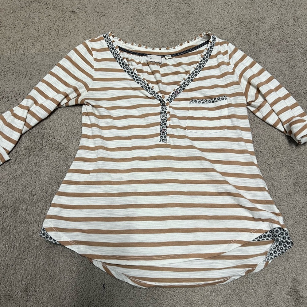 Anthropologie 3/4 sleeve shirt medium